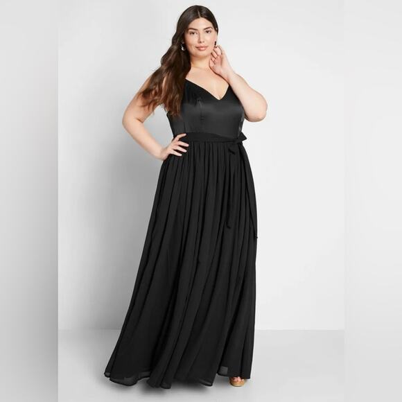 ModCloth Meant to Be V-Neck Maxi Dress BlackSize 16 BNWOT
